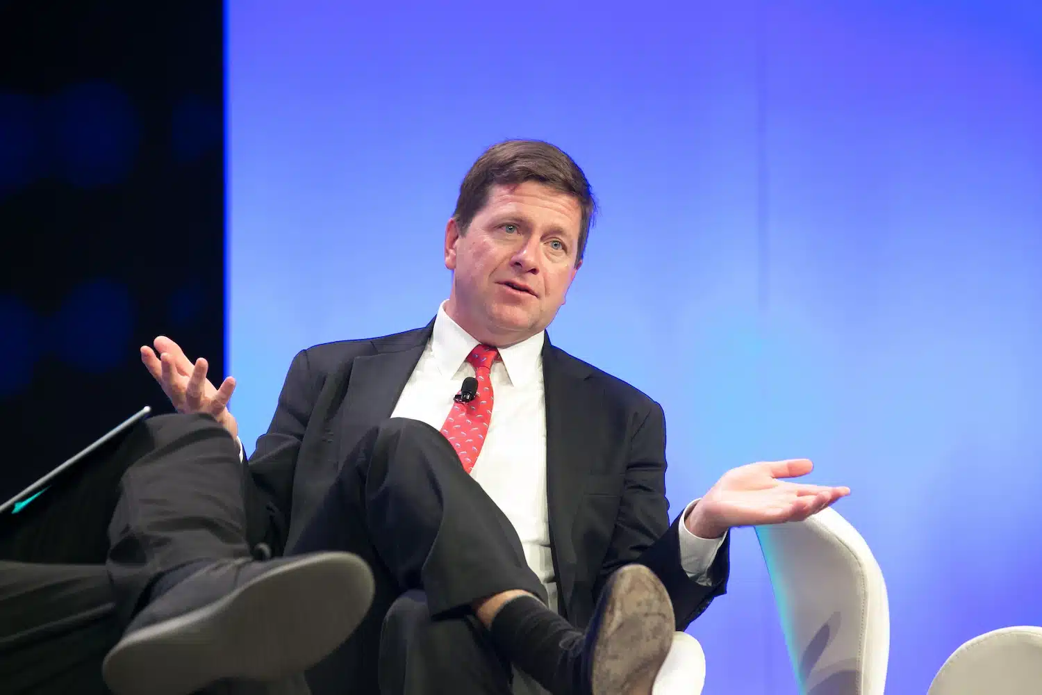 Ex-SEC Chair Indicated that Spot Bitcoin ETF Approval is Bound to Happen