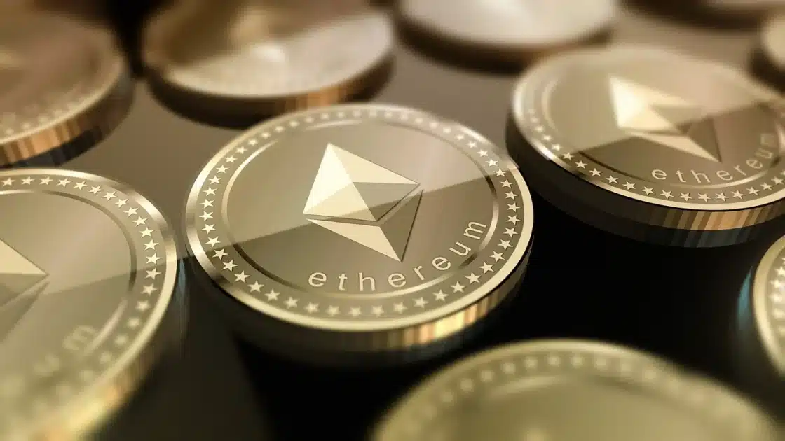 Coinbase Sees Over $1 Billion Ethereum Outflow Amid Market Speculation