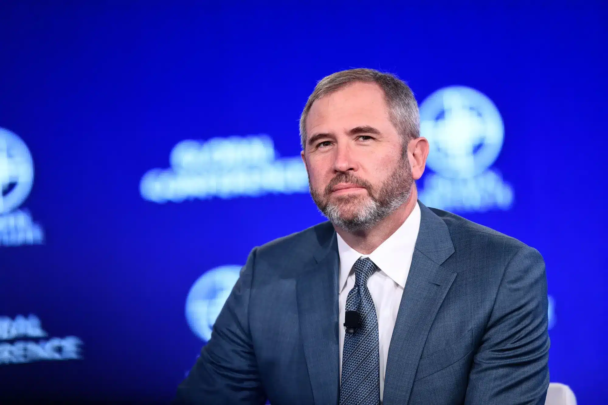 Brad Garlinghouse Calls for Unity in Crypto, Criticizes Maximalism