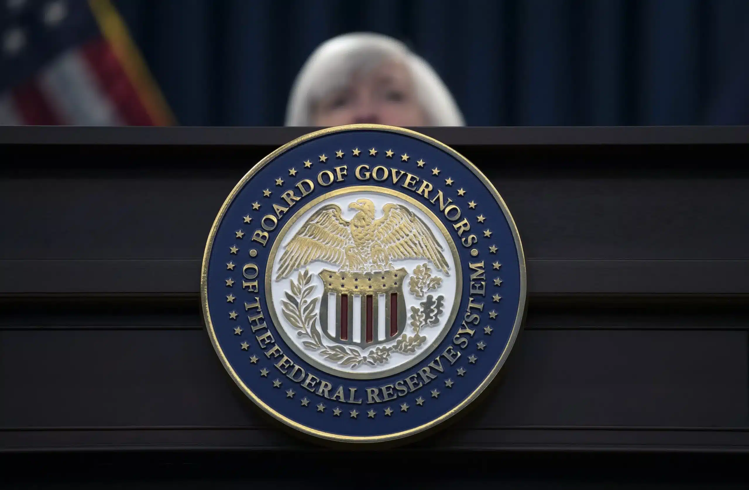 Federal Reserve Shocks Crypto World by Slashing Major Banking Restrictions Federal Reserve Shocks Crypto World by Slashing Major Banking Restrictions