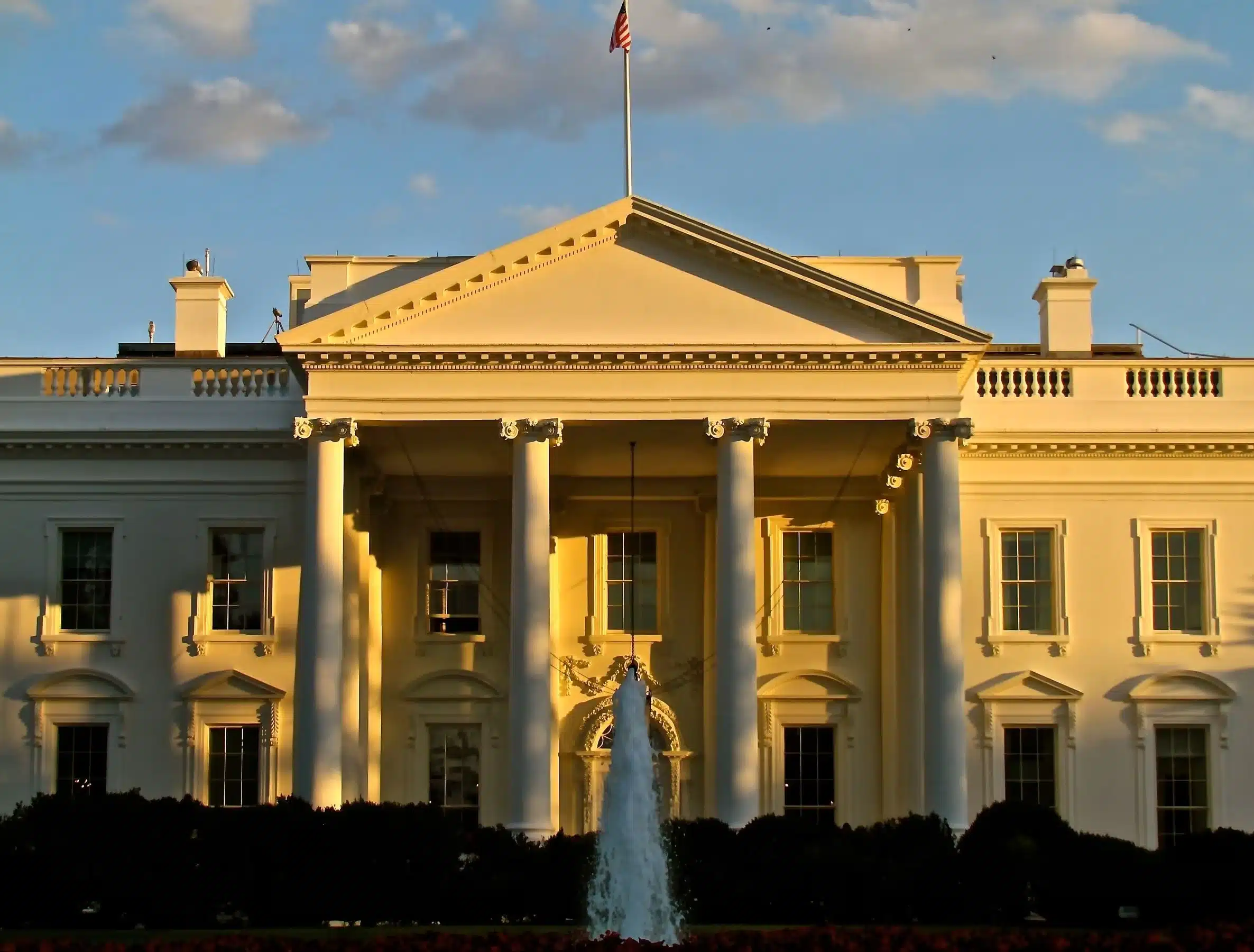 White House Drops Top Lobbyist After Shocking XRP Post Sparks Crypto Chaos
