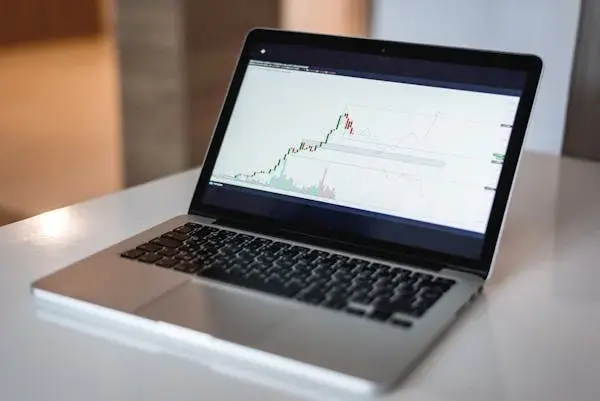 Chainlink (LINK) Price at a Critical Crossroads 
