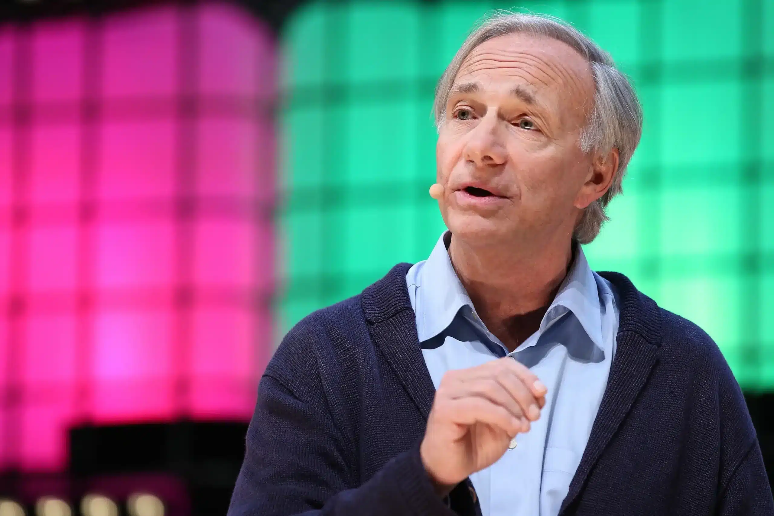 Ray Dalio Recommends 15% in Bitcoin and Gold Amid U.S. Debt Explosion