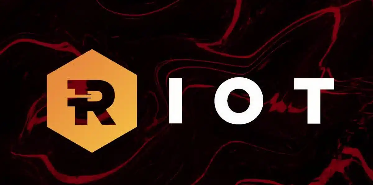 Riot Dumps $289M in Bitcoin as Mining Giants Shift Strategy in 2026