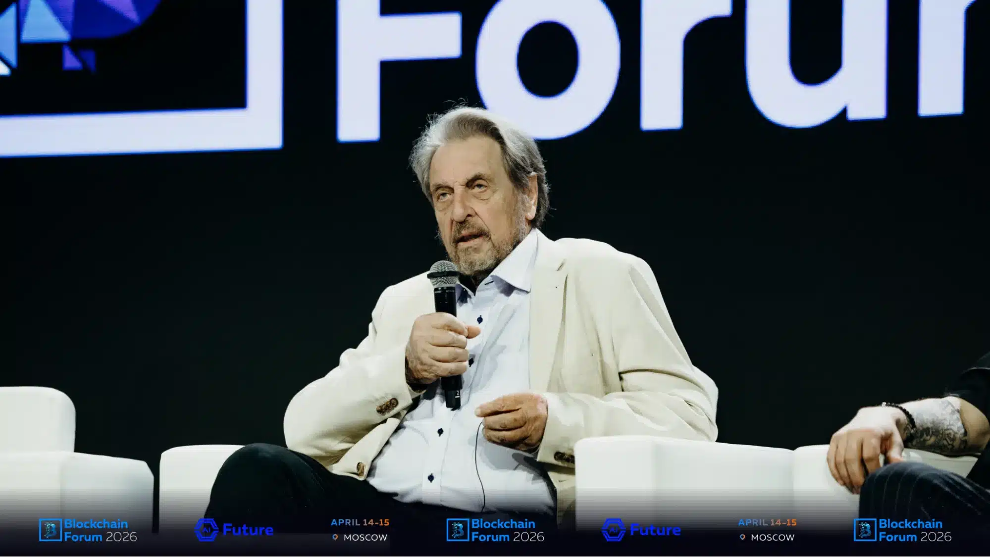 blockchain life forum